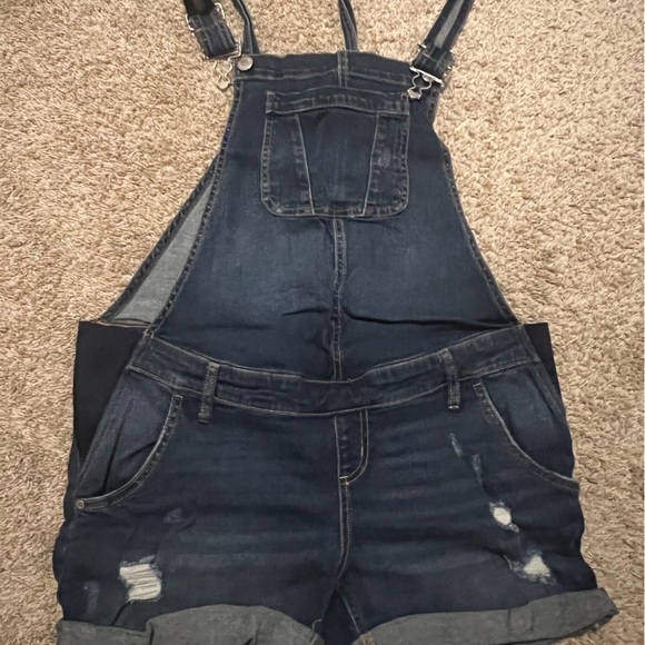 Maternity Overalls - Picture 1 of 3